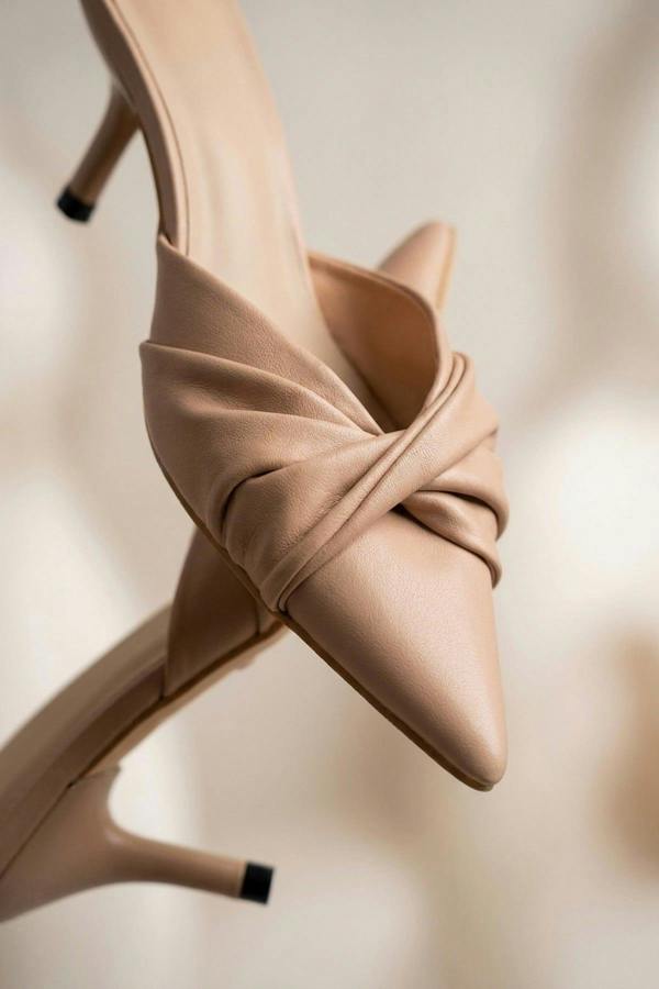 ikrush Ines Knotted Front Pointed Toe Kitten Heel Mules