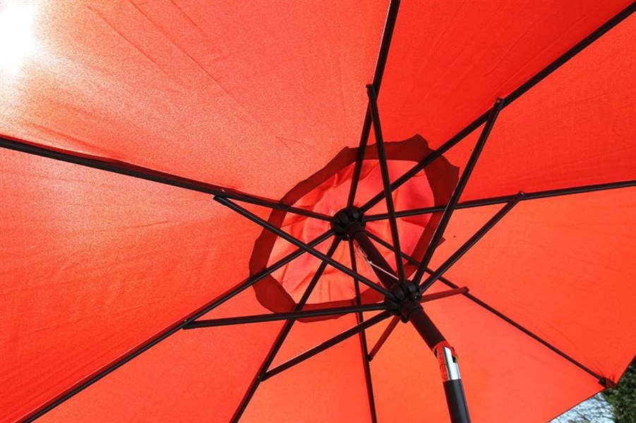 2.7M Wide Garden Parasol Tilt and Crank-Terracotta