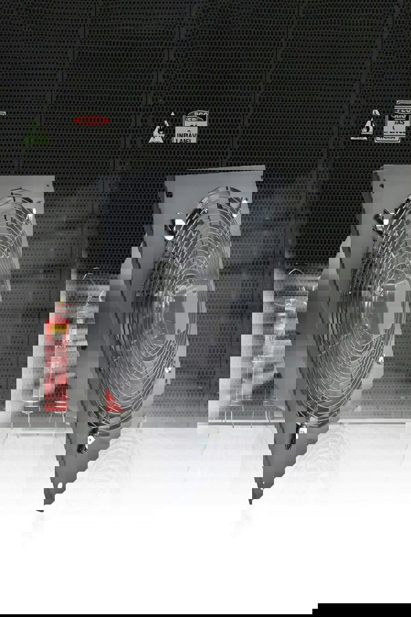 Living and Home Ventilation Wall-Mounted Exhaust Axial Fan 18-inch