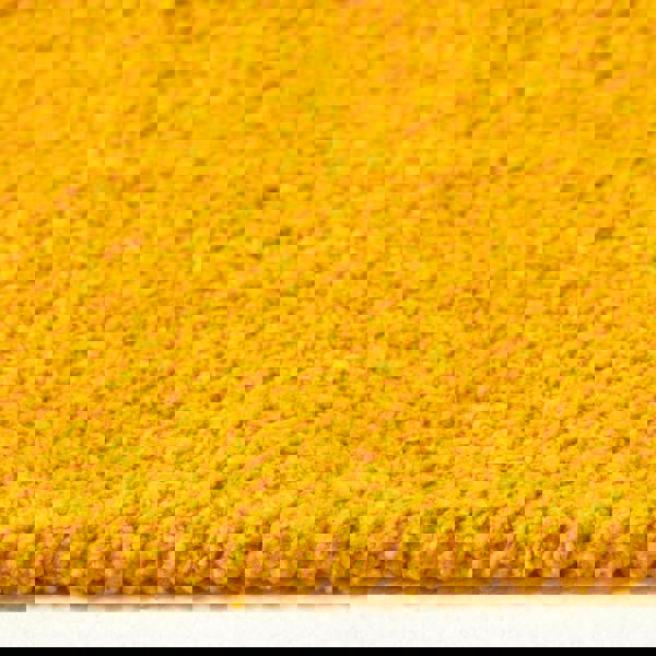 HOMESCAPES Cotton Plain Chenille Rug with Natural Trim