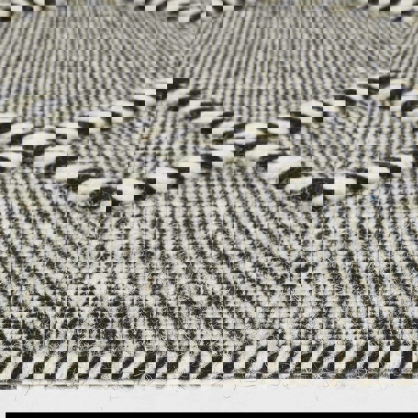 HOMESCAPES Edessa Black & White Kilim Wool Rug