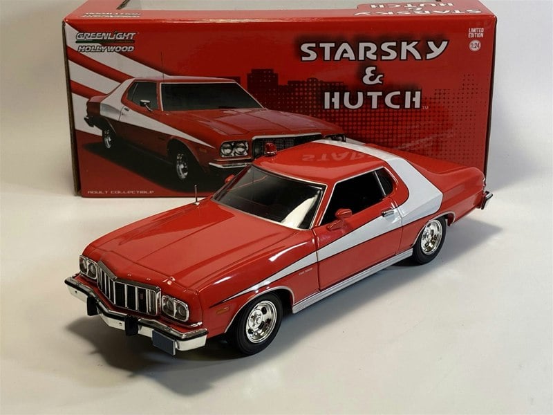 starsky and hutch 1976 ford gran torino 1:24 greenlight 84042