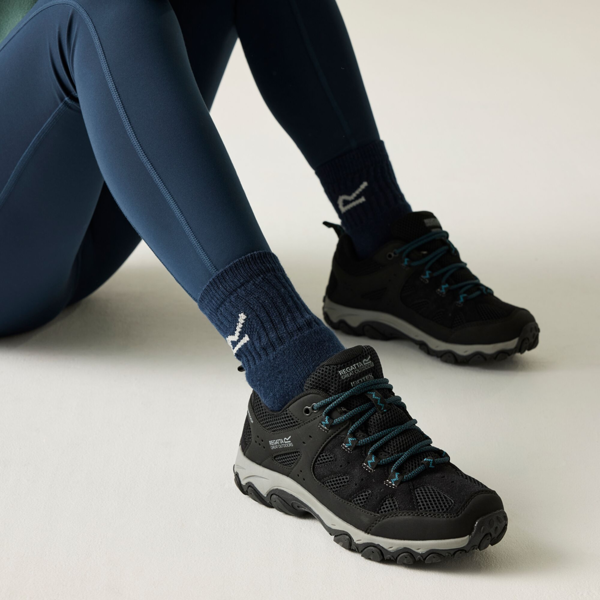 Regatta Womens Edgepoint IV Low Walking Shoes - Black/Storm Blue