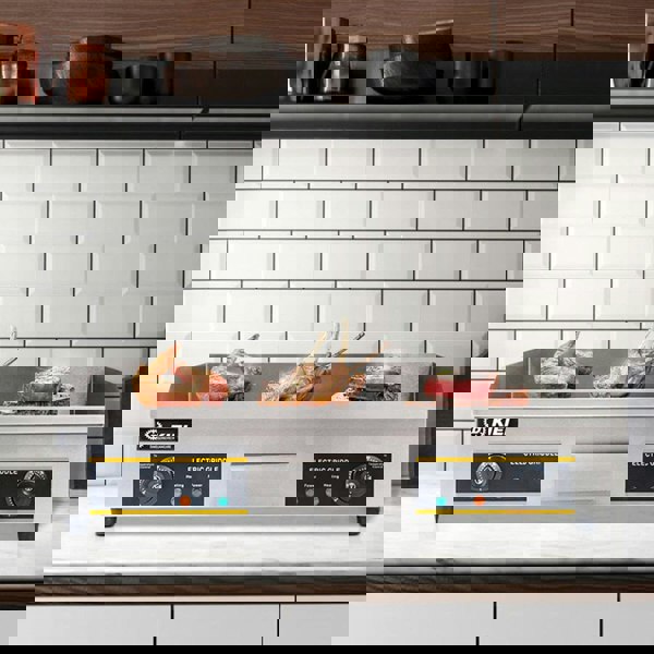 Stainless Steel Electric Countertop Kitchen Appliances Living and Home 73cm W x 48cm D x 21cm H 4.4KW Flat Top Griddle