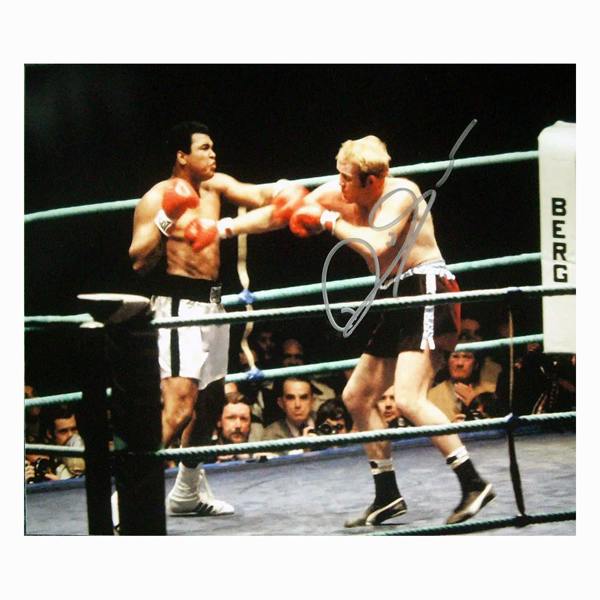 Richard Dunn signed 10x8 photo vs Muhammad Ali — Unframed