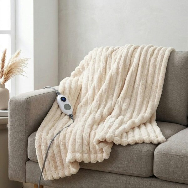 Garden Greatness Electric Heated Ribbed Plush Throw