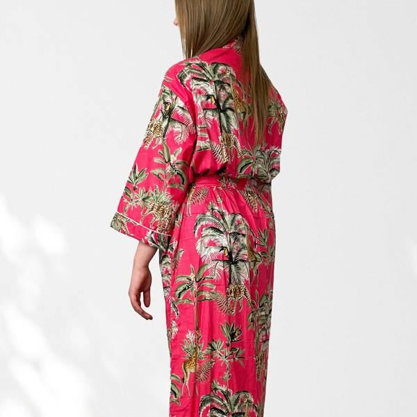 Hayley & Co Giraffe Print 100% Cotton Dressing Gown