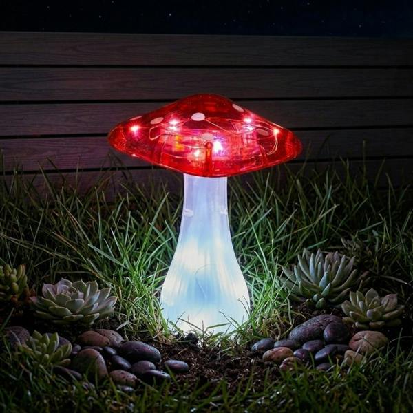 Garden Greatness Lunaria Magic Mushroom Solar Stake Light