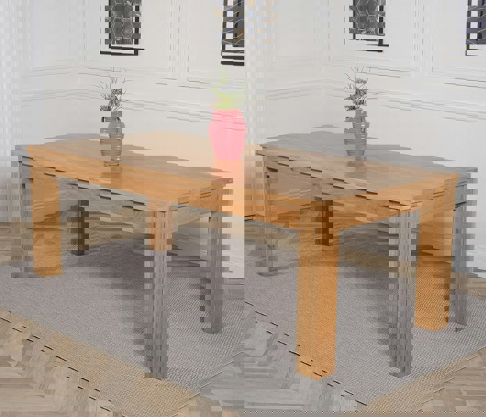 That's Furniture Dakota Chunky Oak Dining Table - 222cm
