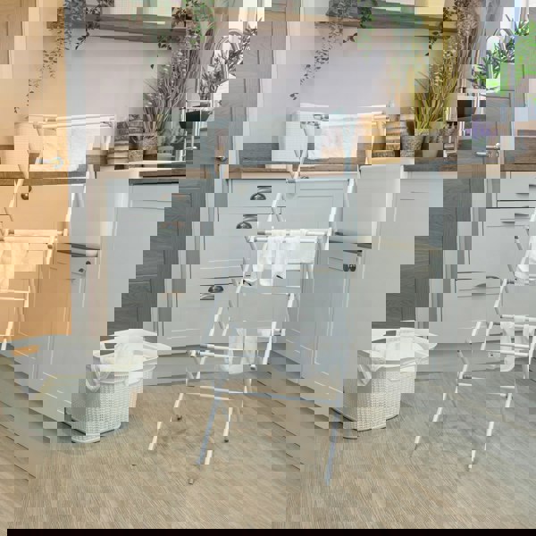 JVL Extendable 3 Tier Concertina Clothes Airer, White