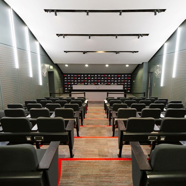 Virgin Experience Days Manchester United Football Club Stadium Tour For Two Adults