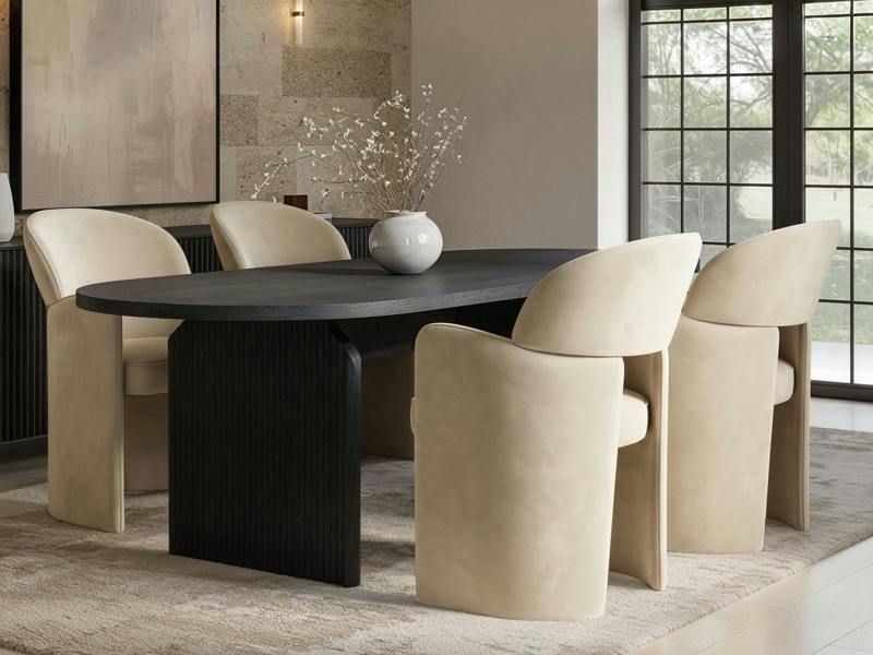 Varm & Estella Black Extendable Dining Table with Velvet Chairs