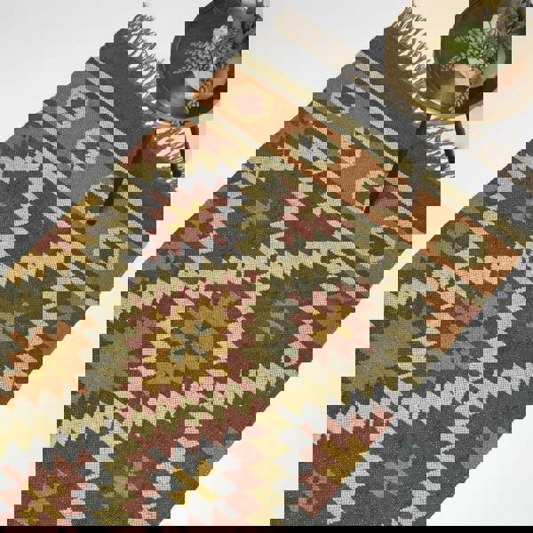 HOMESCAPES Lucea Orange & Blue Kilim Wool Rug