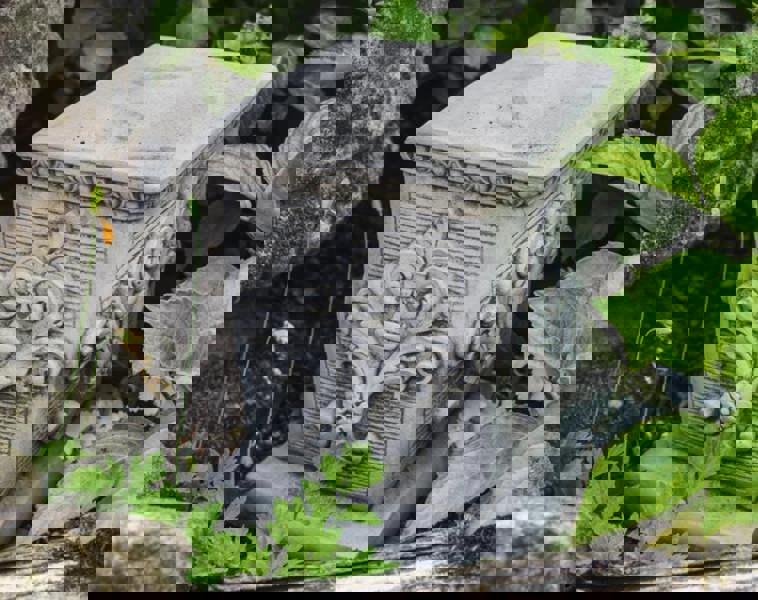 Fancy Square Plinth Statuary pedestal