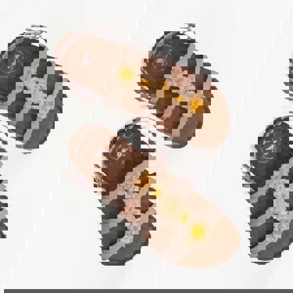 1678278562-46582800.jpg