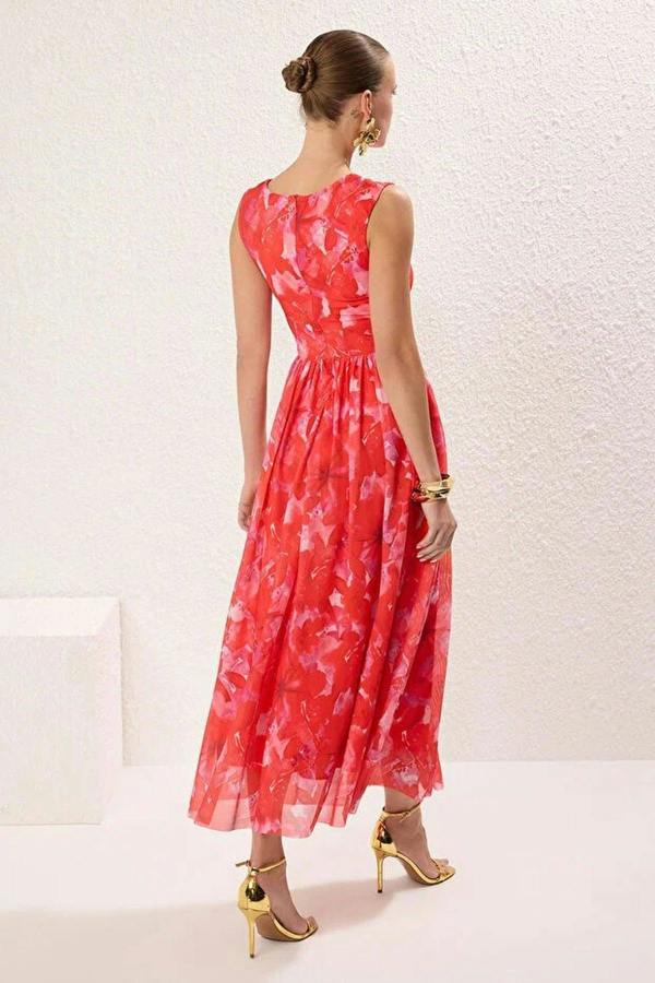 WOVCOR Flowy Tulle Dress with A-Line and Cut Out Detail