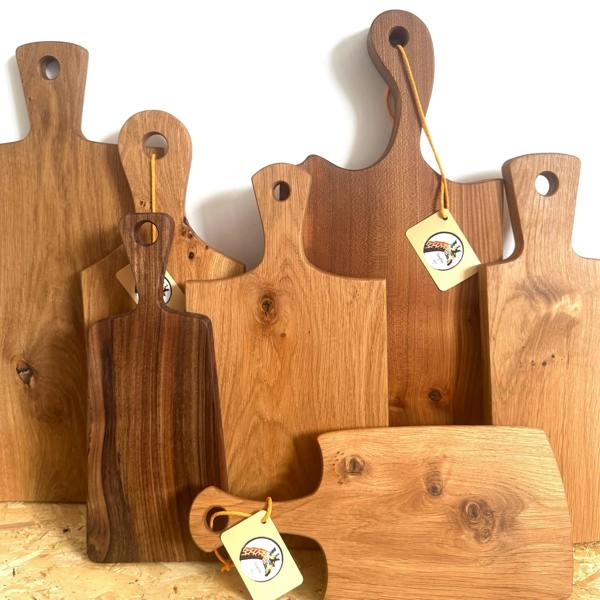 Giraffes & Craftz Thick Elm paddle Board - Live Edge Elm Cutting Board And Serving Board