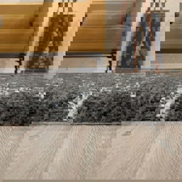 Shaggy Dark grey rug High Qualit Elegant Moroccan Pattern Suitable for Floor heating