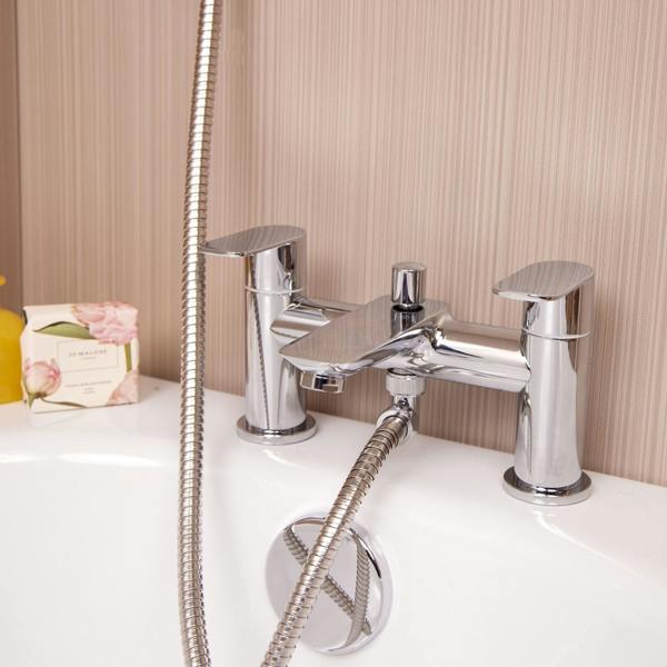 Flode Skarki Bath Shower Mixer Tap - Polished Chrome Finish