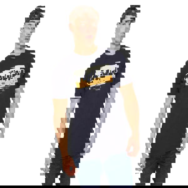 Crosshatch Mens Chevin T-Shirt - Navy - 