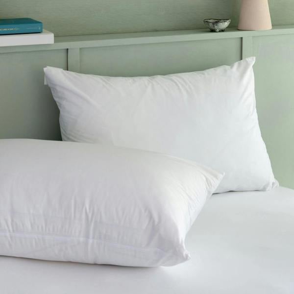 Soak&Sleep Anti Bed Bug Pillow Protector