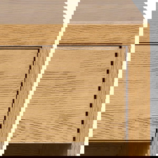 Furniture To Go Cholet Square Bedside Table with 1 Drawer in Oak