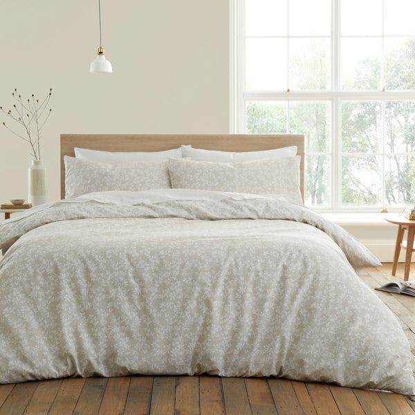 Bianca Shadow Leaves 200 Thread Count Cotton Reversible Duvet Cover Set