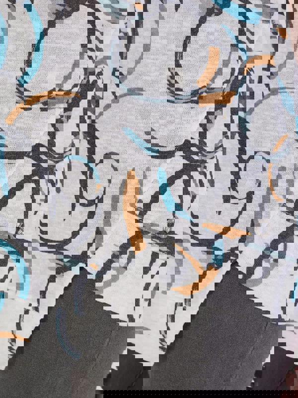 VIZ-A-VIZ Circular Abstract Printed Top