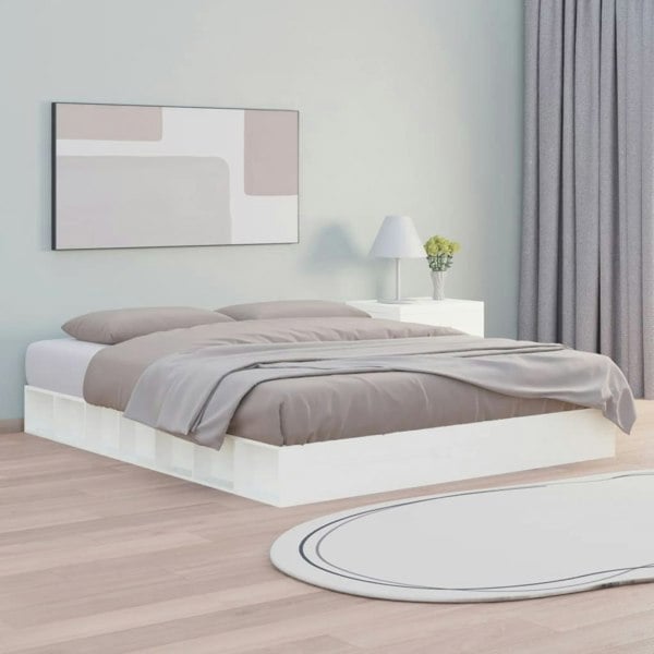 Berkfield Bed Frame White 200x200 cm Solid Wood