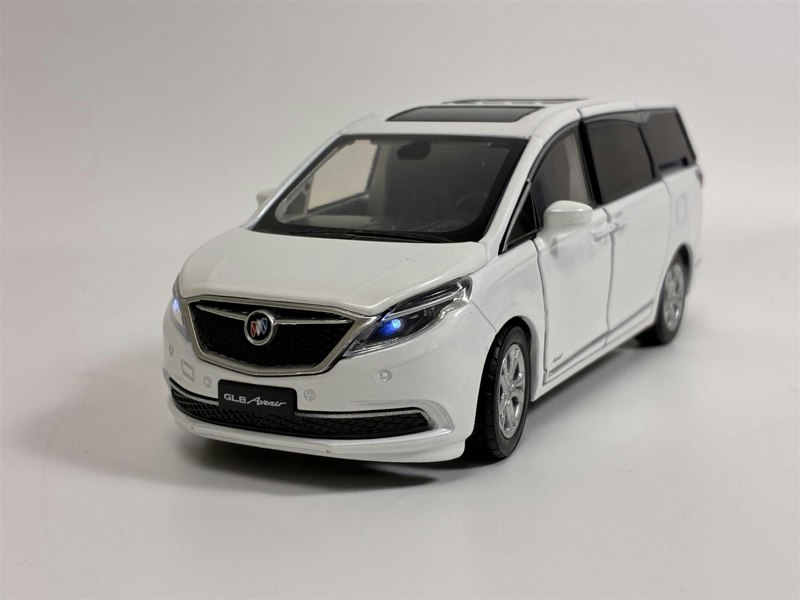 Tayumo Buick GL8 LHD Light & Sounds White 1:32 Scale 32601510