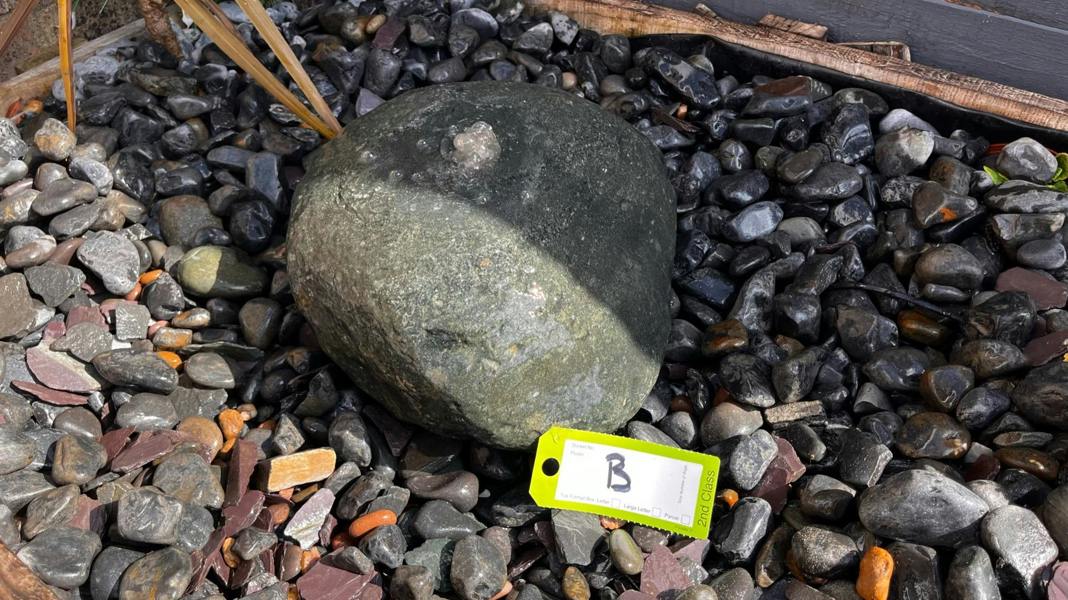 Drilled Natural Bouler B Water Feature