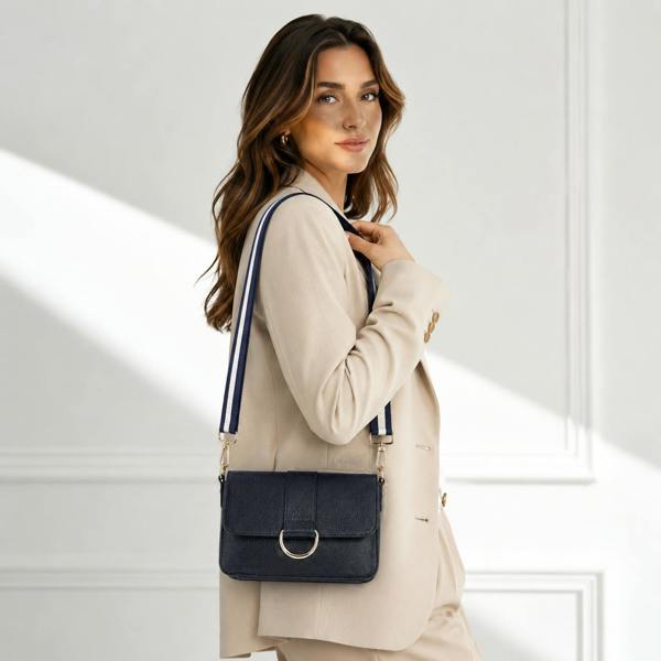 Ashwood 'Amore di Cuoio' Real Leather Small Crossbody Bag: 64297