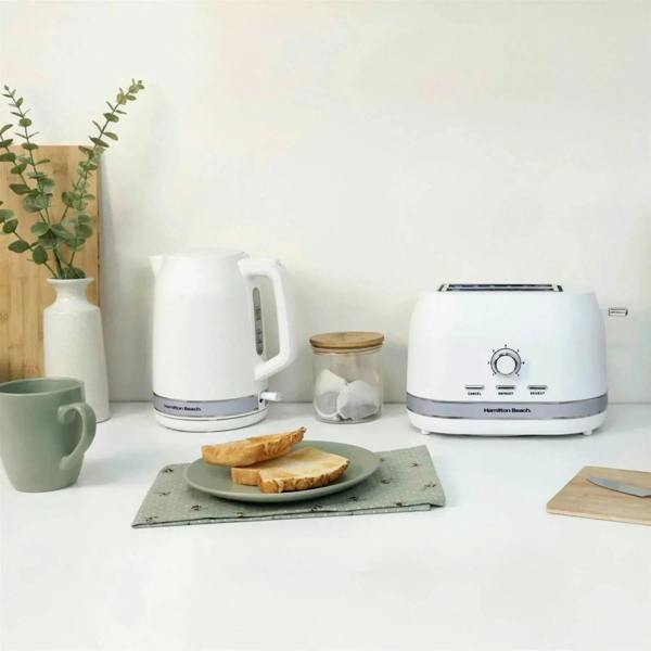 Hamilton Beach Ella 1.7L Kettle - Matte White