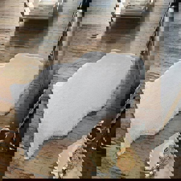 Smart Living Faux Fur Rabbit Rug - Silver