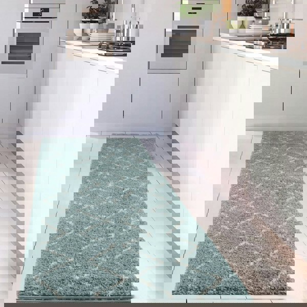 Moroccan-style thick shaggy rug, With a deep 30 mm pile, non-shedding, pet-friendly