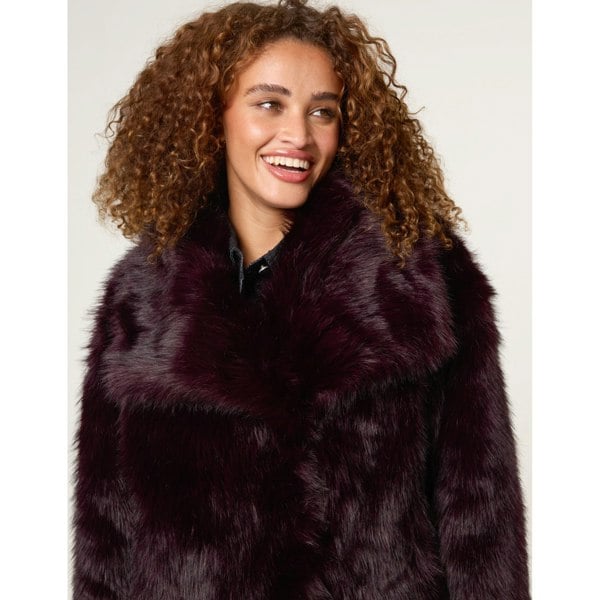 Blue Vanilla Short Faux Fur Coat