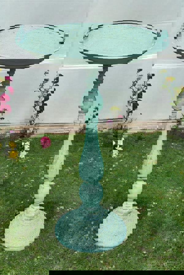 St Helens Ornamental Free Standing, Weather Resistant, Pedestal Style, Easy Assemble Bird Bath