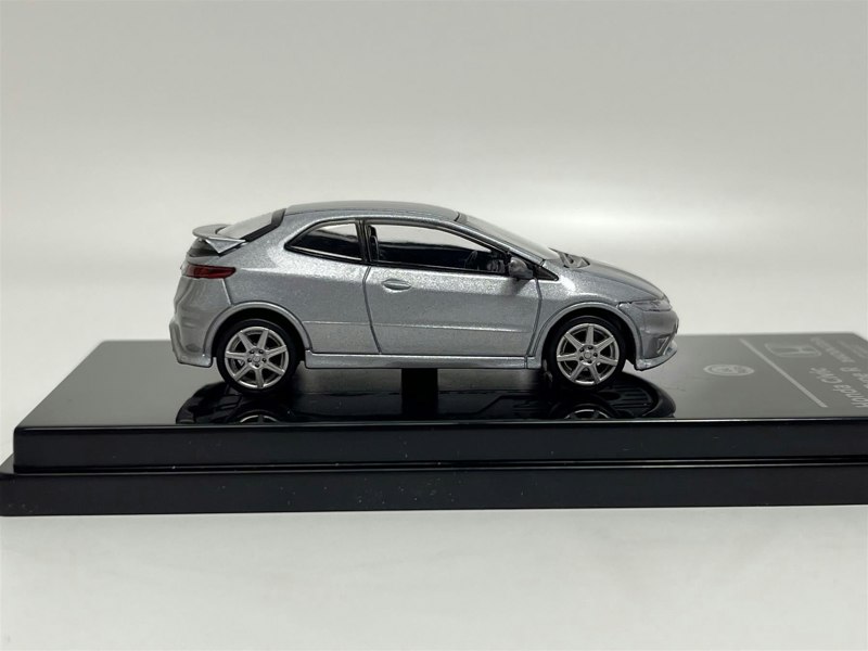 Paragon Honda Civic 2007 Type R FN2 Euro Alabaster Silver Metallic RHD 1:64 Paragon 65394