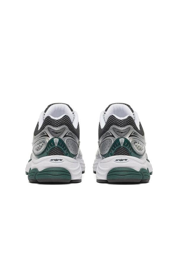Saucony ProGrid Omni 9 OG Trainers