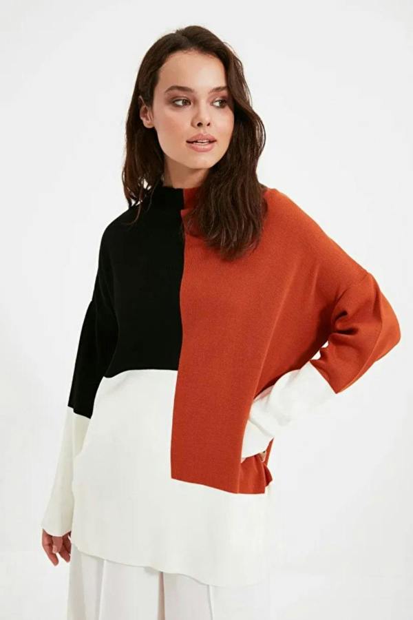 Hoxton Gal Blocked High Neck Knit Sweater