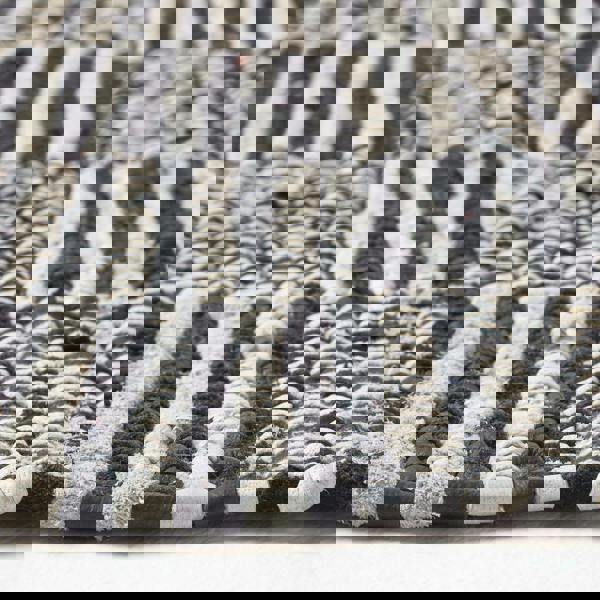 HOMESCAPES Black & White Real Leather Handwoven Striped Block Check Rug