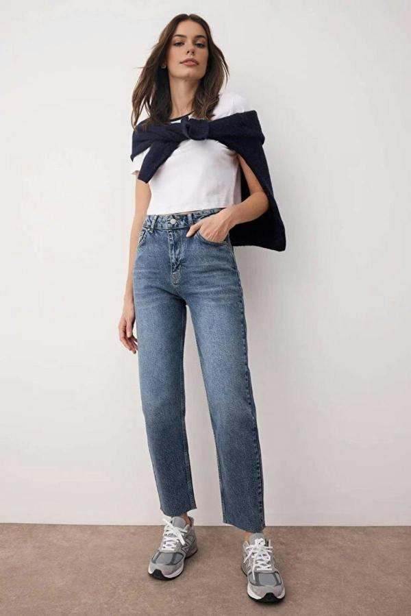 WOVCOR High Waist Slim Mom Jeans