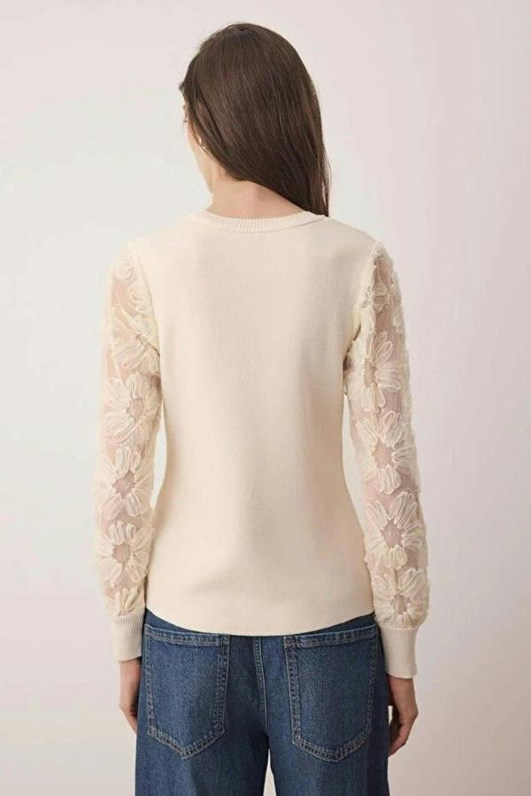 WOVCOR Knit Sweater with Tulle Garnish and Sleeve Detail
