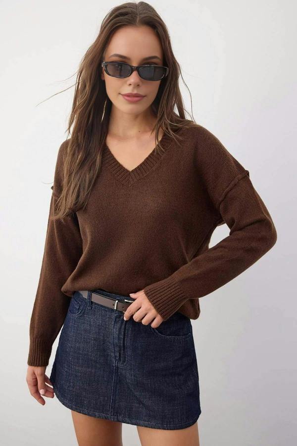 WOVCOR Premium Yarn Basic Knit Sweater