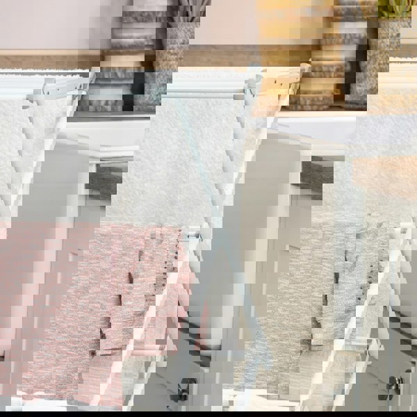 JVL Extendable 3 Tier Concertina Clothes Airer, White