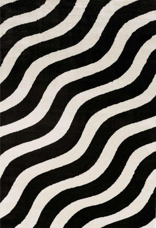 Black and white wavy patterned rug