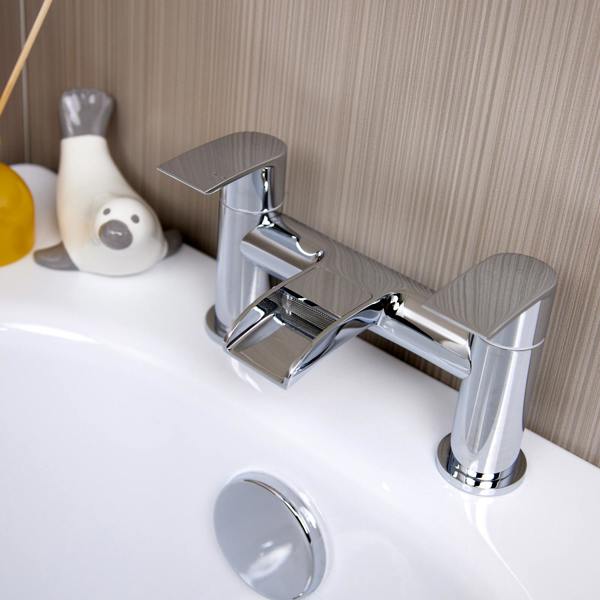 Flode Femund | Bath Filler | Chrome