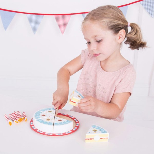 Bigjigs Toys Wooden Birthday Cake Toy - Includes 6 Slices & Cake Slicer