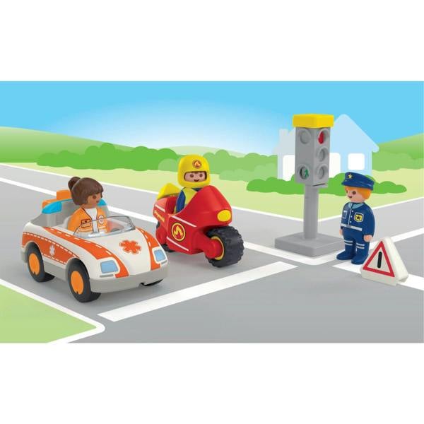 Playmobil JUNIOR: Everyday Heroes - 71692 Playset