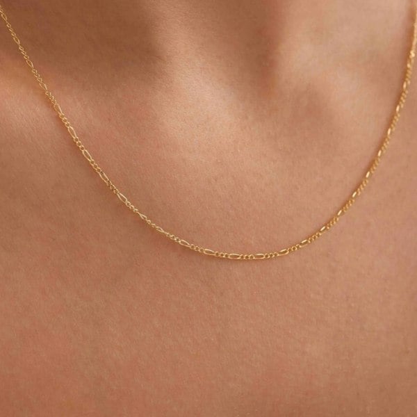 Spero London 9ct Solid Gold Italian Fine Figaro Chain Necklace